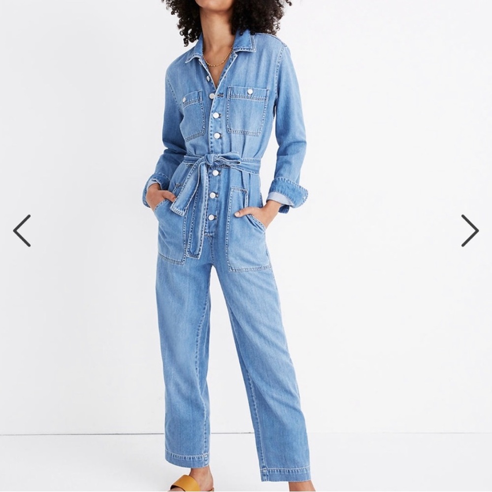 Madewell Denim Jumpsuit in Size M